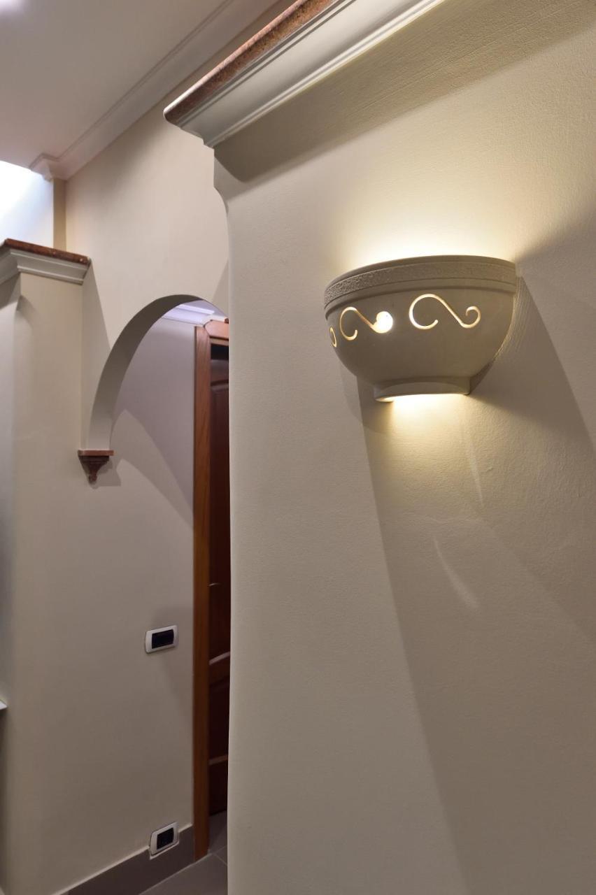 דירות רומא Domus Catone מראה חיצוני תמונה